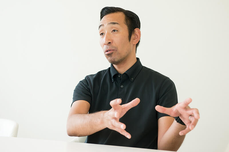 株式会社フォーインクス 秋山 寛