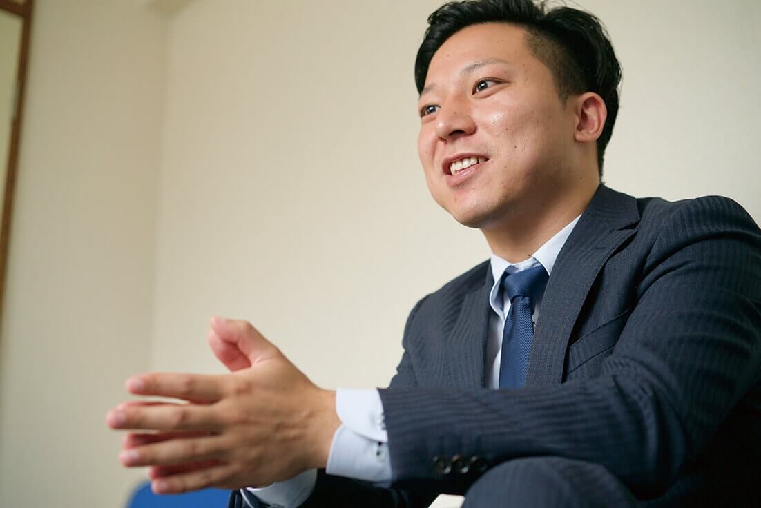 株式会社ハウジングサクセス 島﨑 湧太