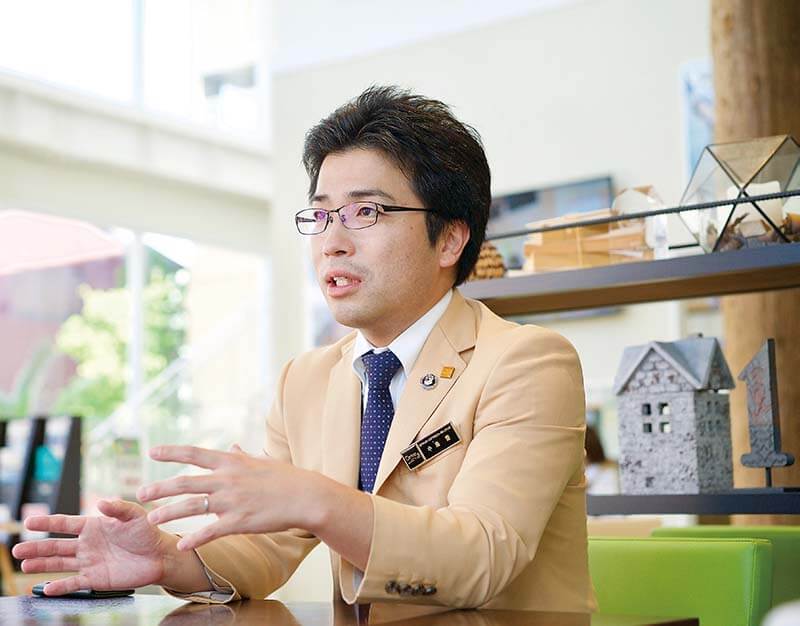 株式会社アクロスコーポレイション 小島 豊