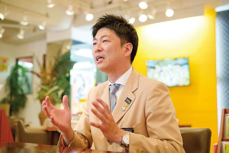 株式会社アクロスコーポレイション 岡崎 忠之