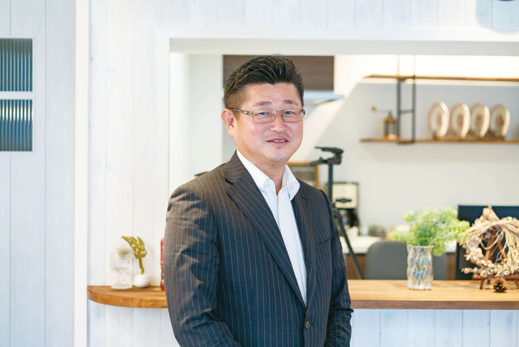 イエカ・ライフ株式会社 鈴木 浩