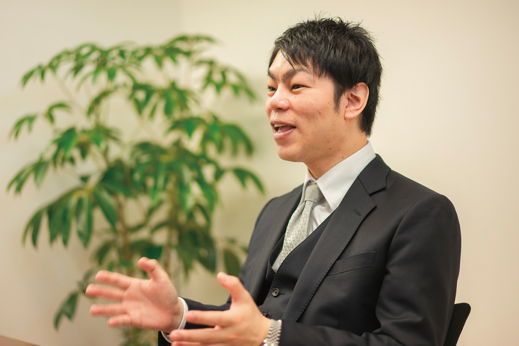 株式会社東・仲 斉藤 靖典